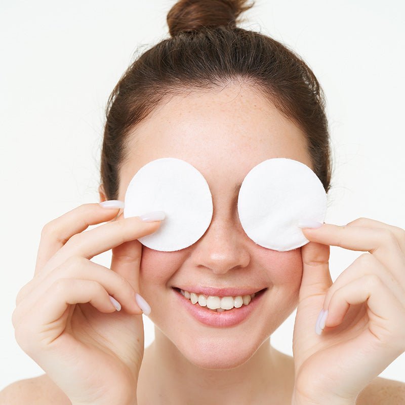 EYE CARE - The Fonz - Le Charme