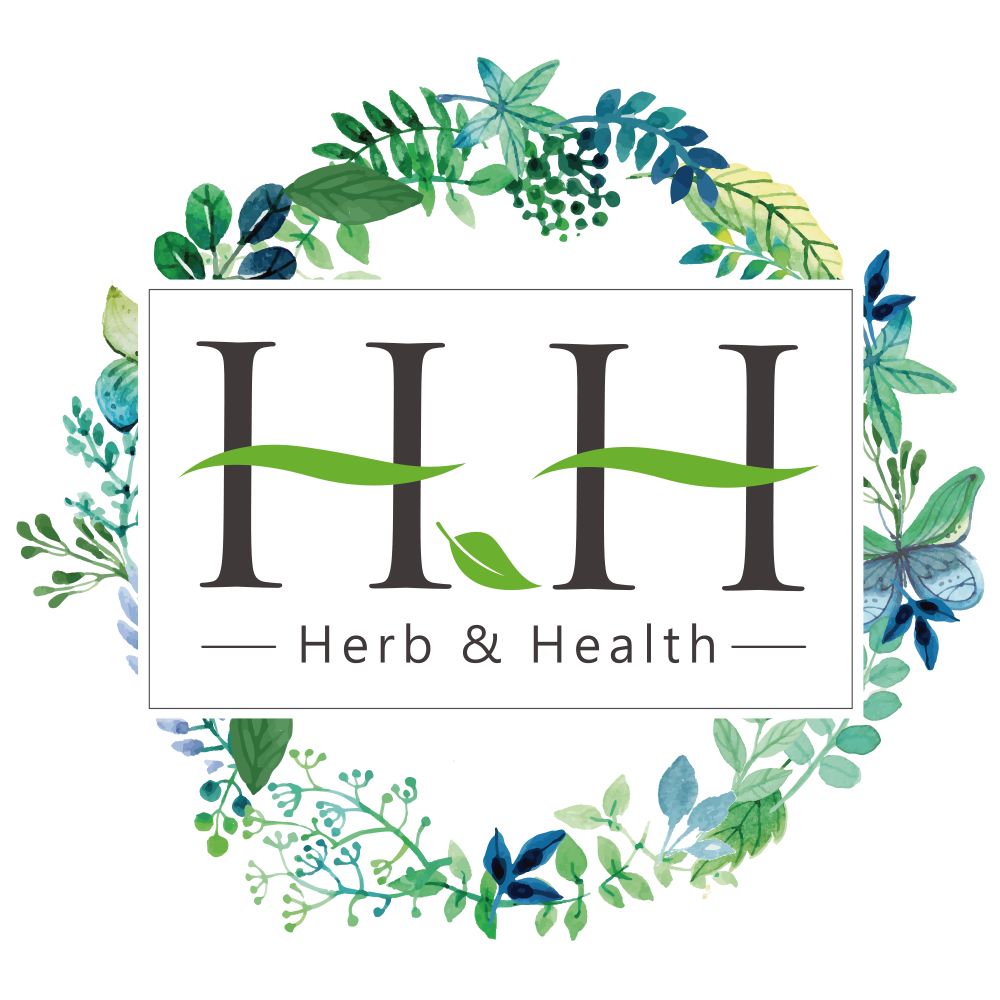 HH Feminine Wash, Antibacterial Wipes, Soothing Spray, Firming Serum - The Fonz - Le Charme