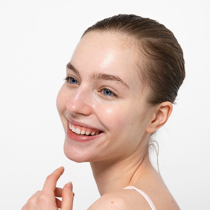 OILY SKIN - The Fonz - Le Charme