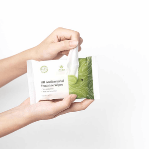 HH Antibacterial Feminine Wipes (Aloe Vera) - 5 Pack / 10 Piece Each - The Fonz - Le Charme